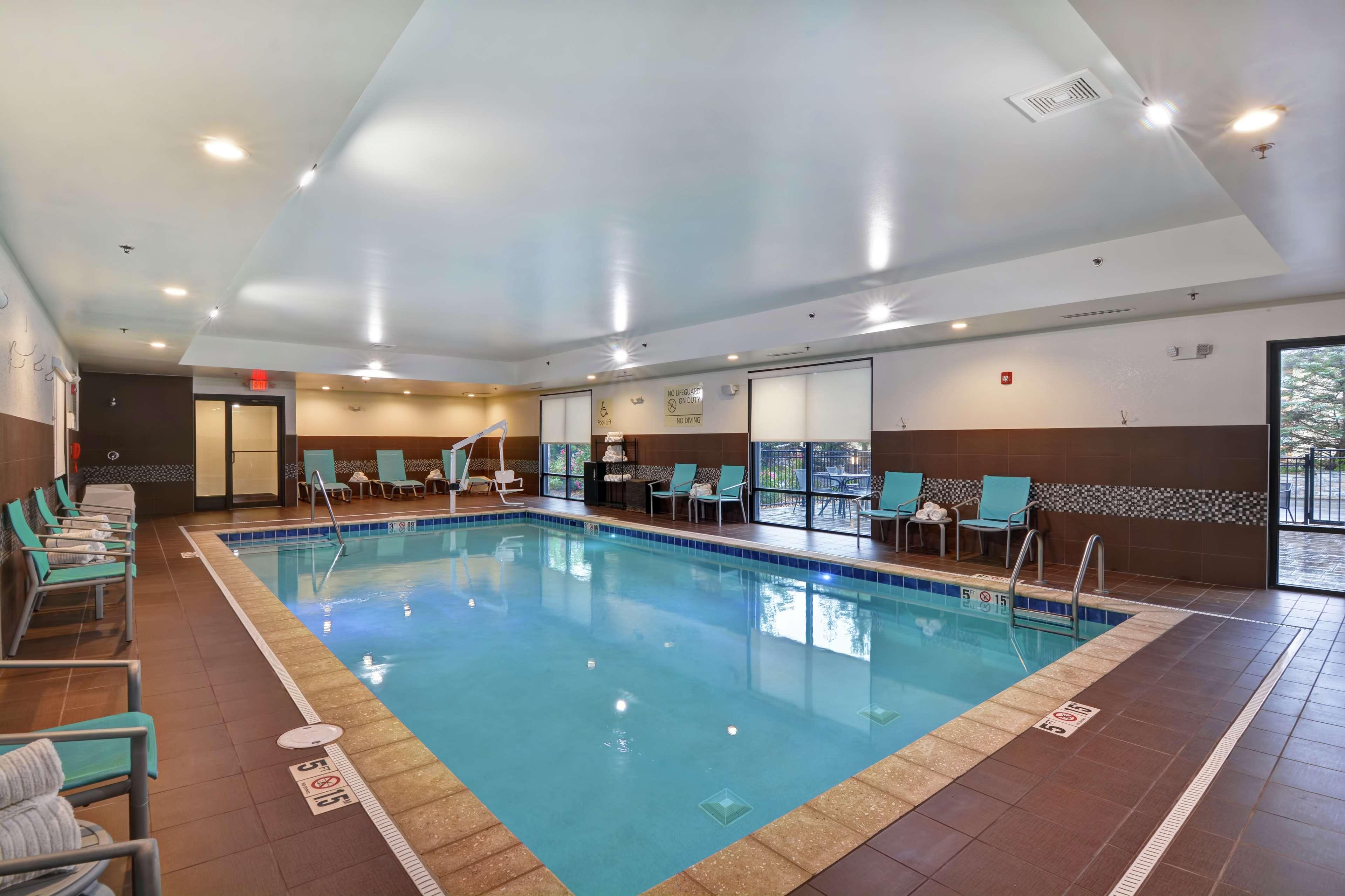 Hampton Inn Suites Ashland, Ohio Eksteriør billede