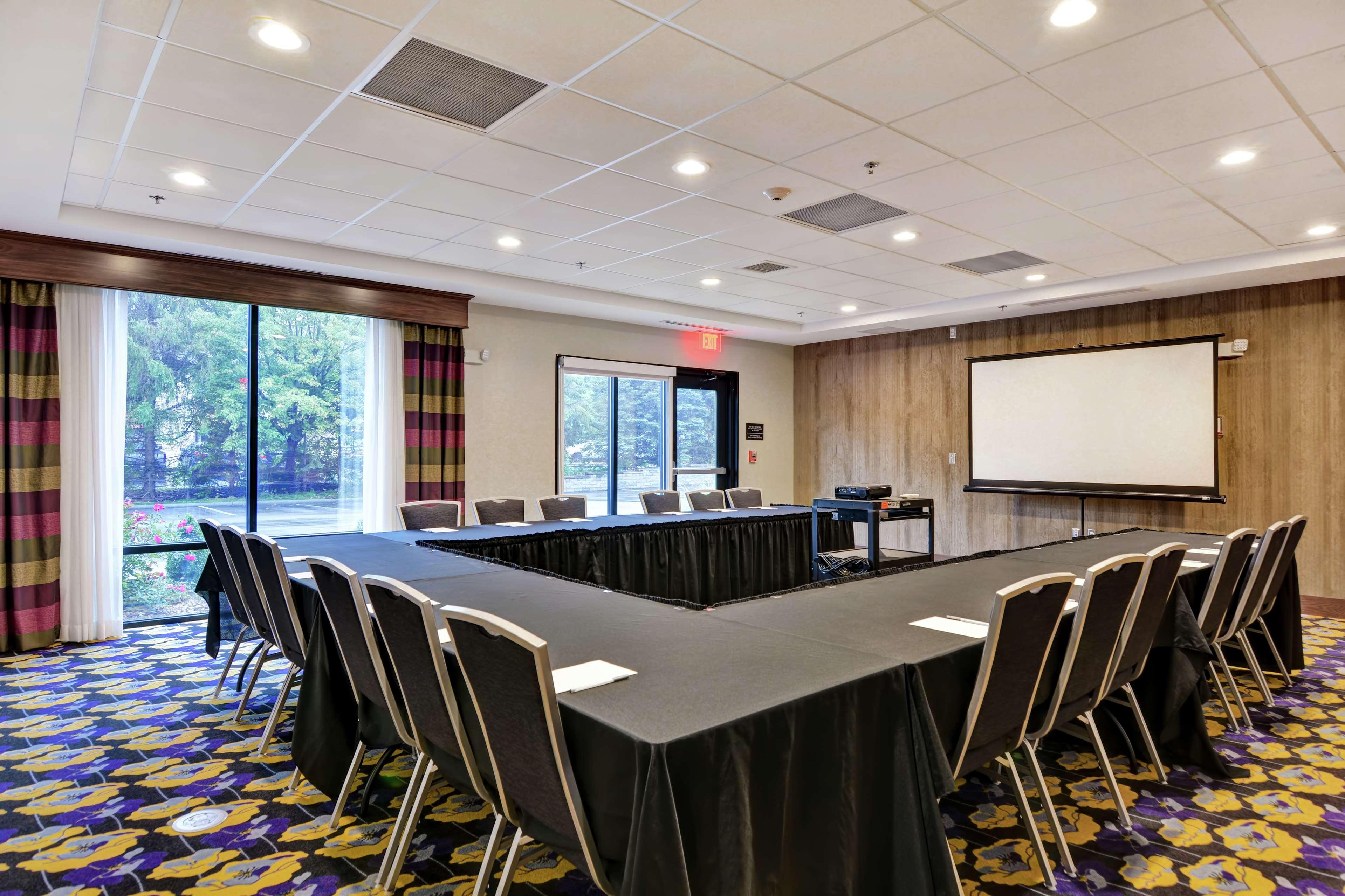 Hampton Inn Suites Ashland, Ohio Eksteriør billede